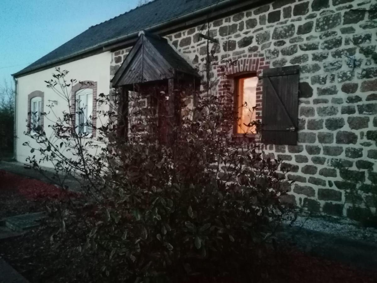 Le Petit Verger, 1 Impasse De La Fenouillere 61330 Céaucé エクステリア 写真